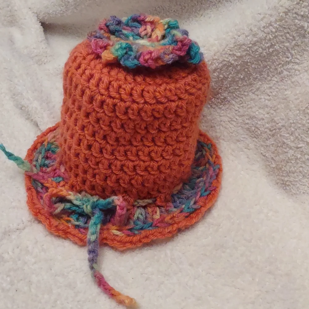 Handmade toilet paper cover